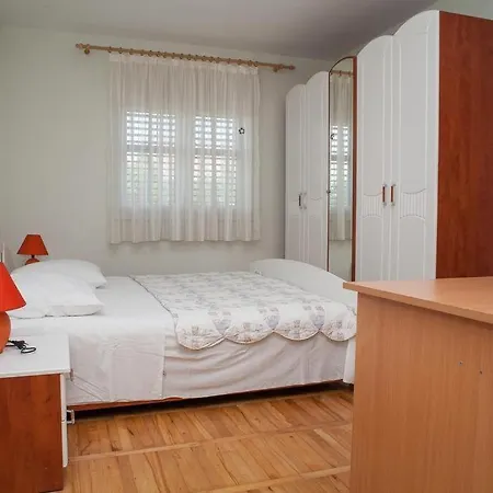Apartments By The Sea Sukosan, Zadar - 12313 Exterior photo